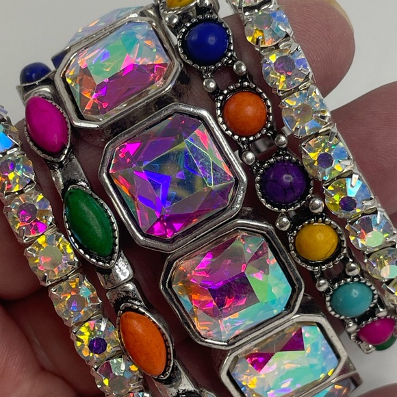 Set of 5 stackable bracelets in shimmering crystal and multi colored gems - Picture 16 of 16